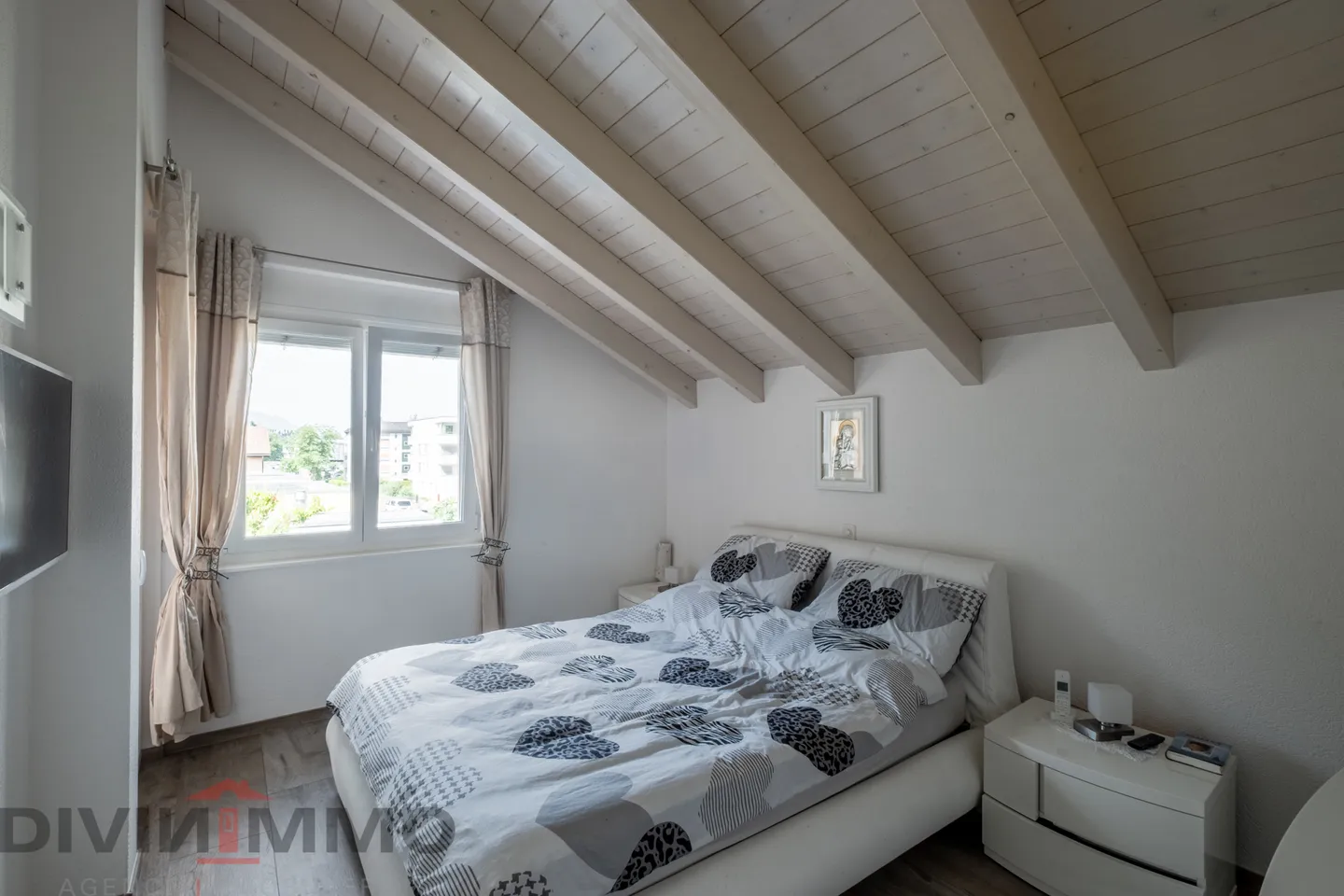 Beautiful 5.5-room villa with a room/bedroom with kitchen - Photo 9 of 18