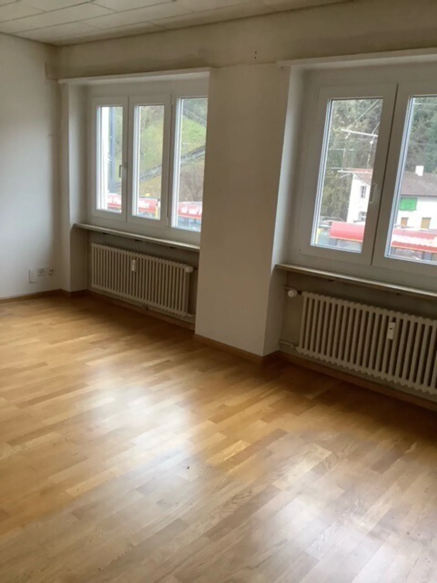 Great, renovated 3-room apartment in Münchenstein! - Photo 3 of 6