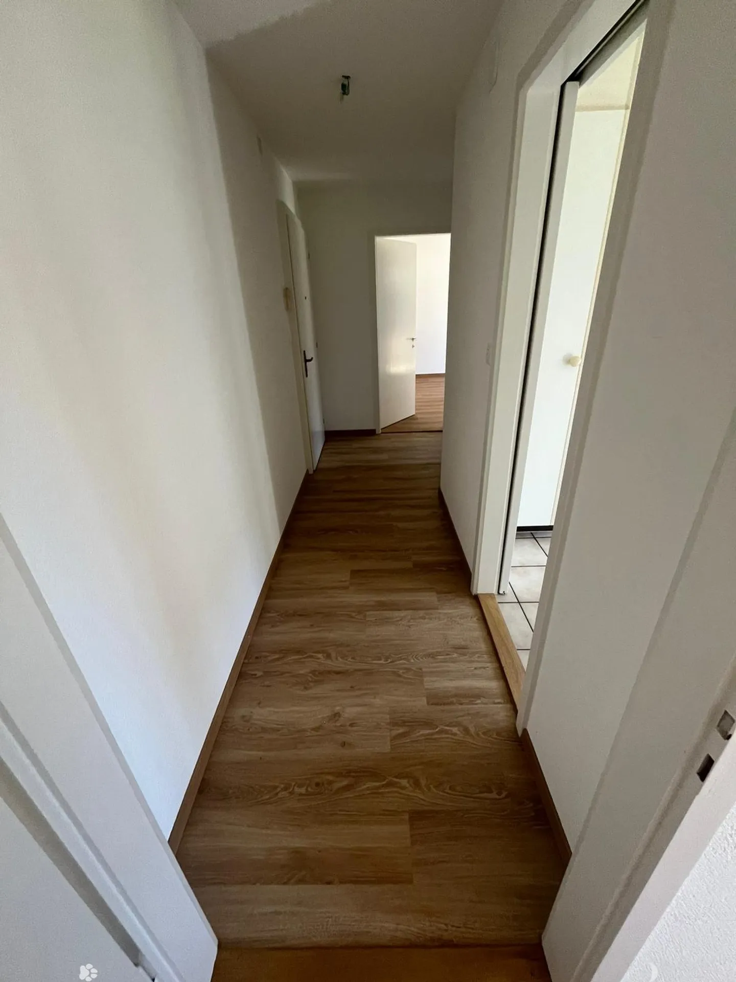Charmante 2-Zimmer-Wohnung mit Balkon in BielBienne - Foto 3 von 11