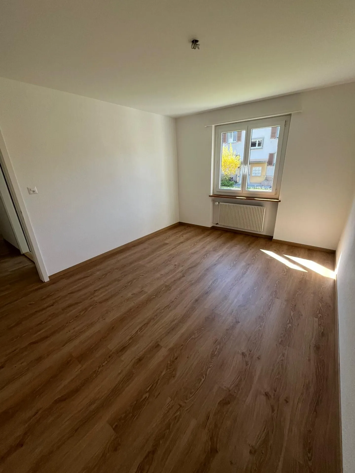 Charmante 2-Zimmer-Wohnung mit Balkon in BielBienne - Foto 8 von 11