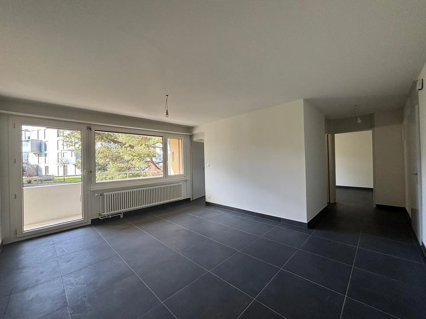 For rent: Charming 3-room apartment in Le Landeron - Photo 2 of 8