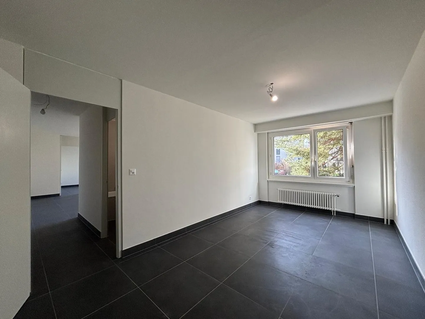 For rent: Charming 3-room apartment in Le Landeron - Photo 5 of 8