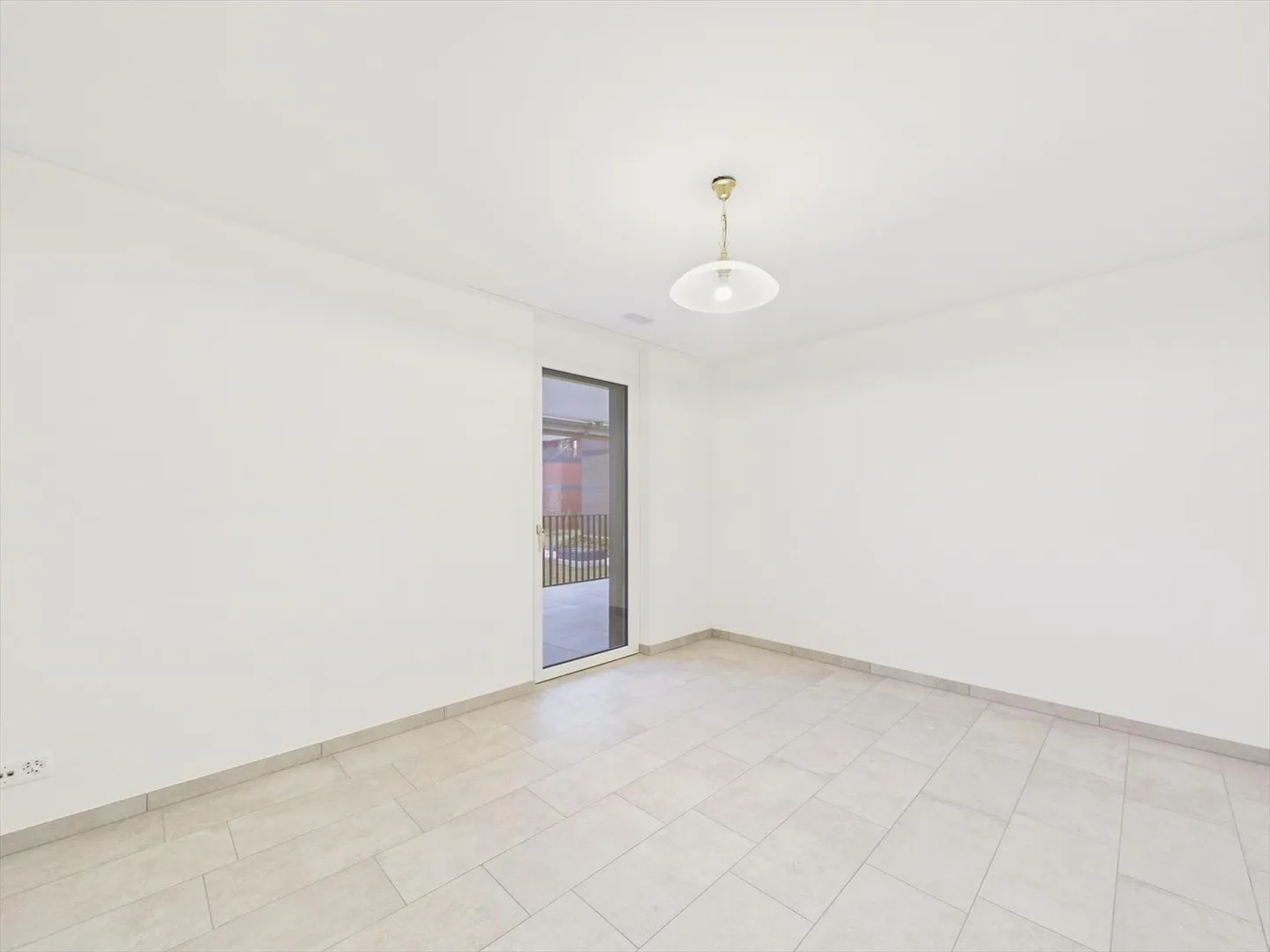 First Rental - High-Quality 2.5 Rooms in Bachenbülach - Photo 4 of 8