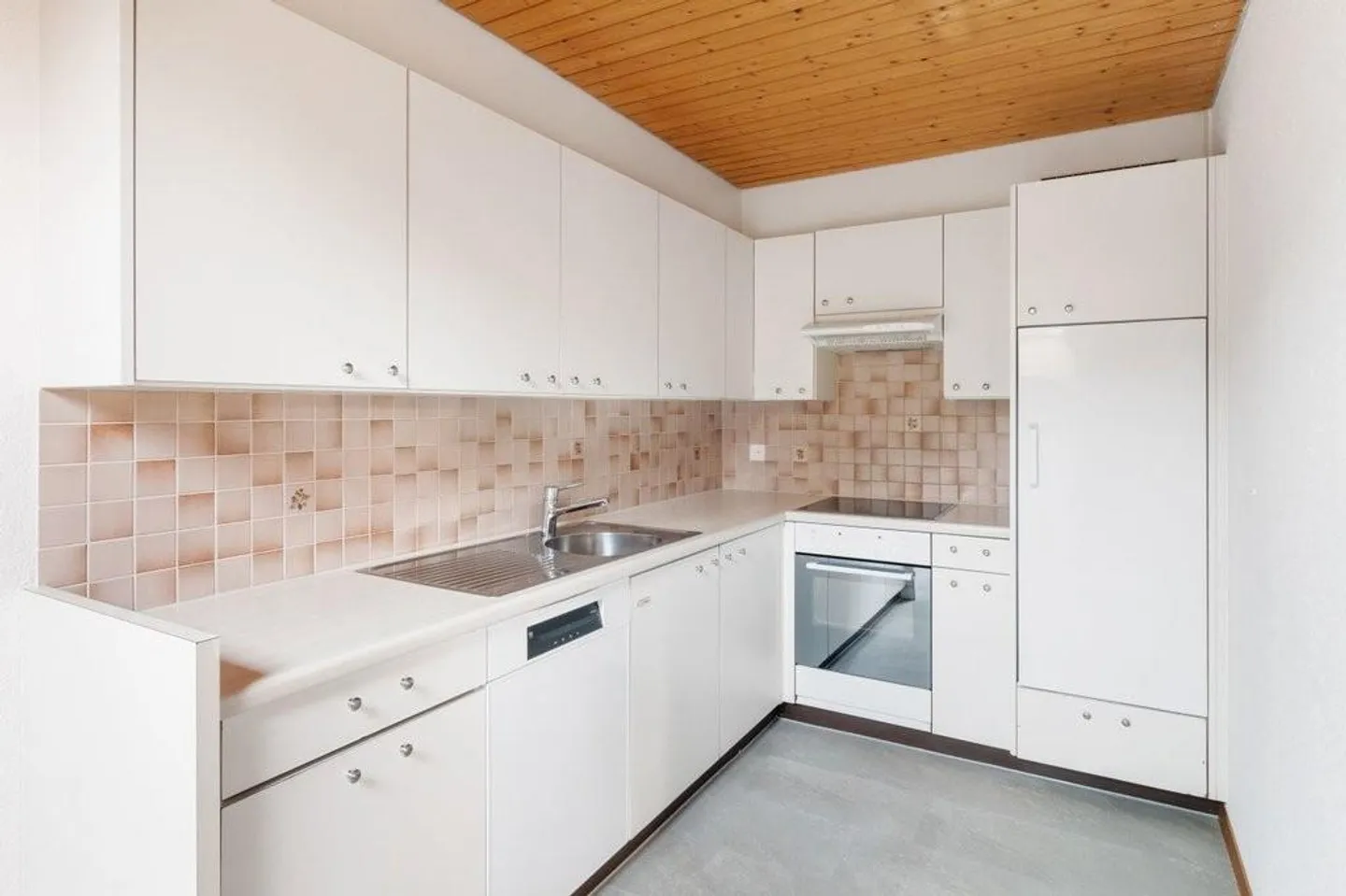 RENT WITHOUT DEPOSIT - Penthouse in a green environment - Photo 3 of 12