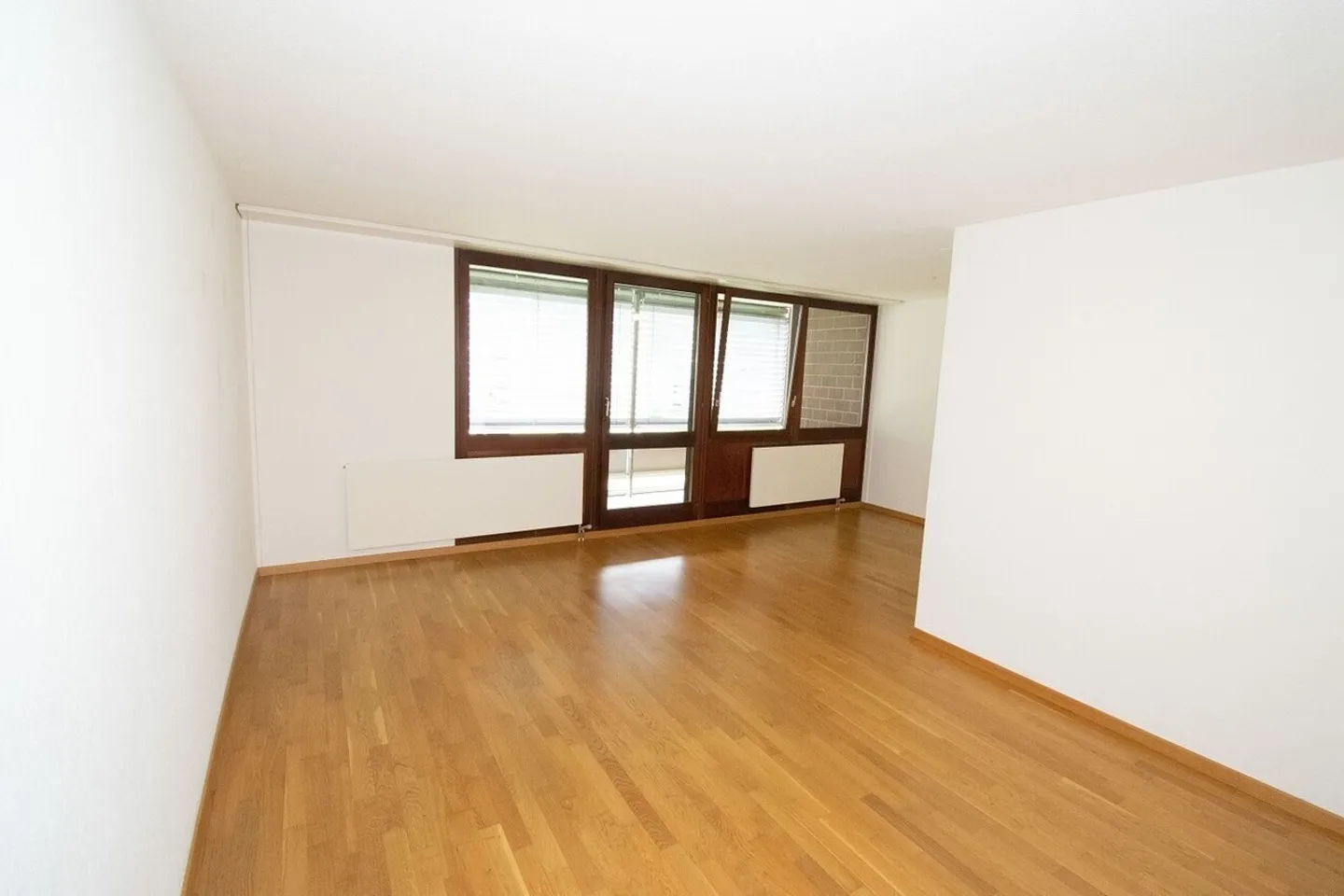 Central and yet in the green - Photo 6 of 12