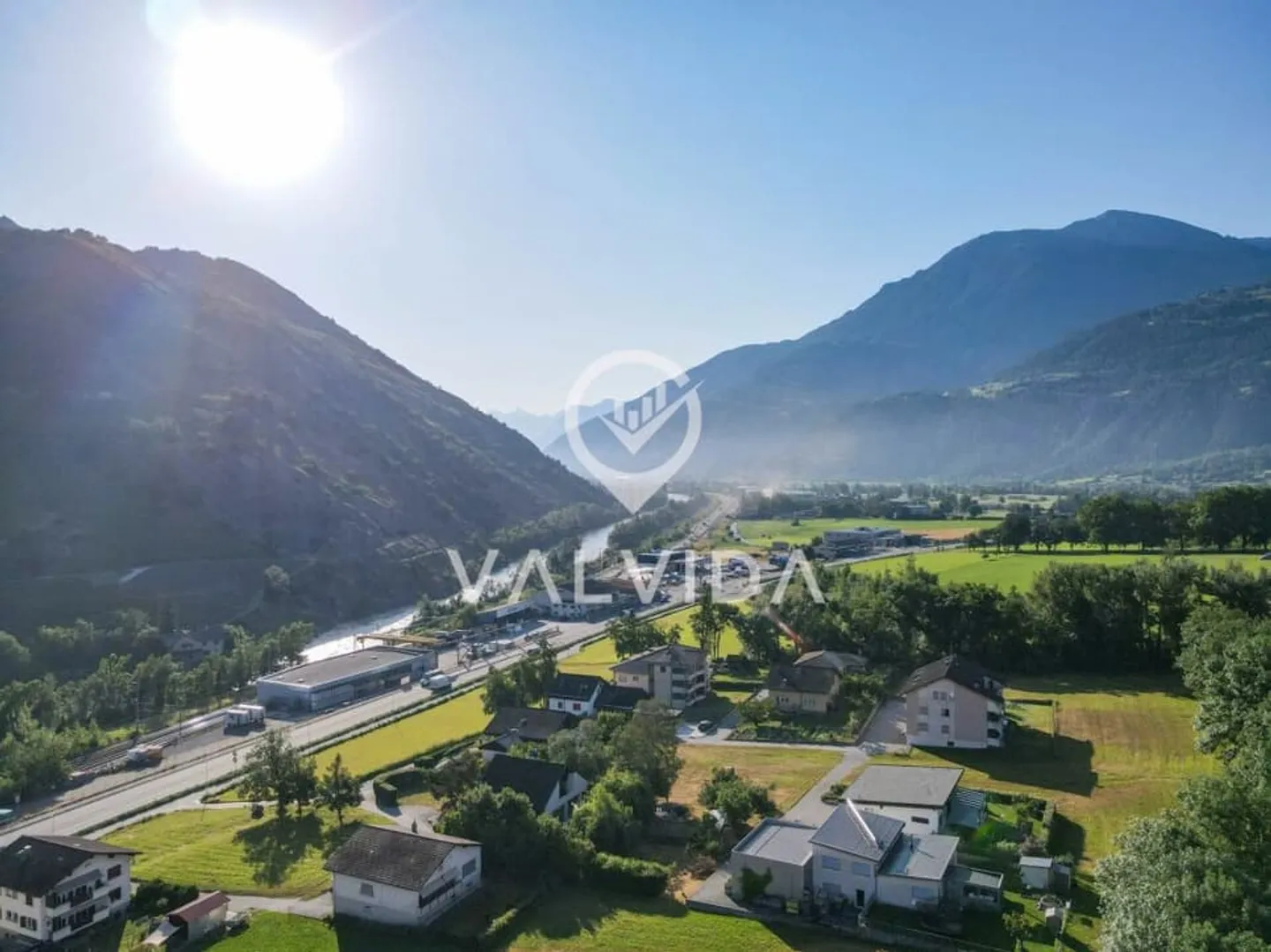 Sunny plot in Leuk Susten - 1,303 m² building potential - Photo 6 of 9