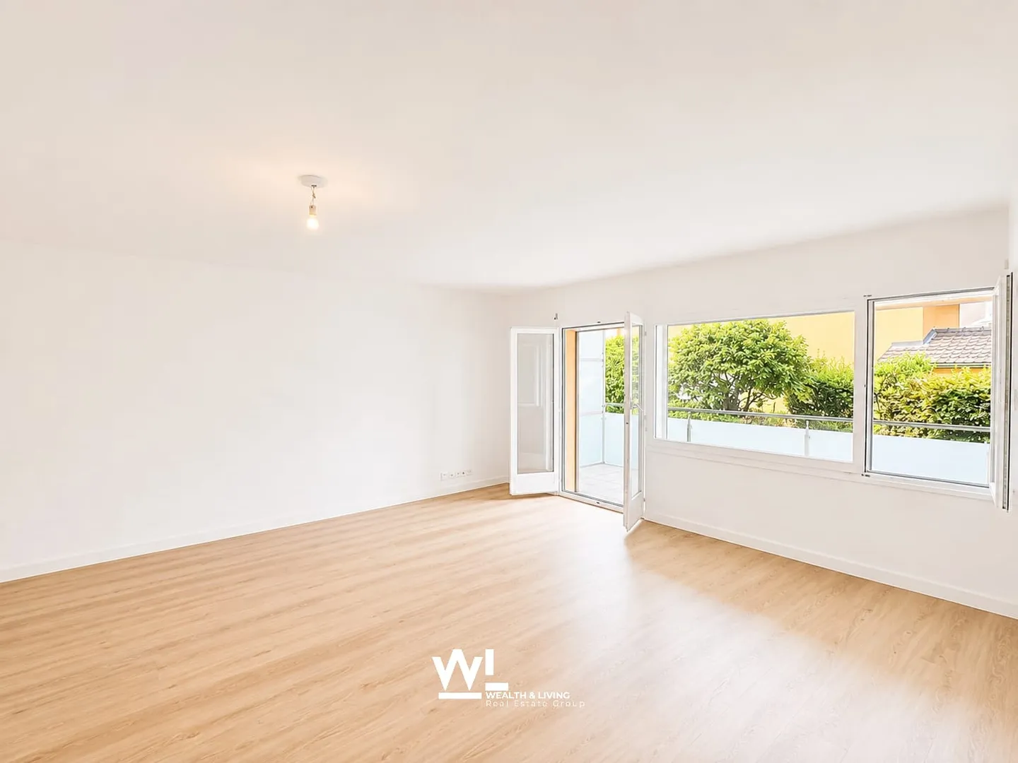 Bright Apartment with Garden in Ascona - Photo 7 of 13