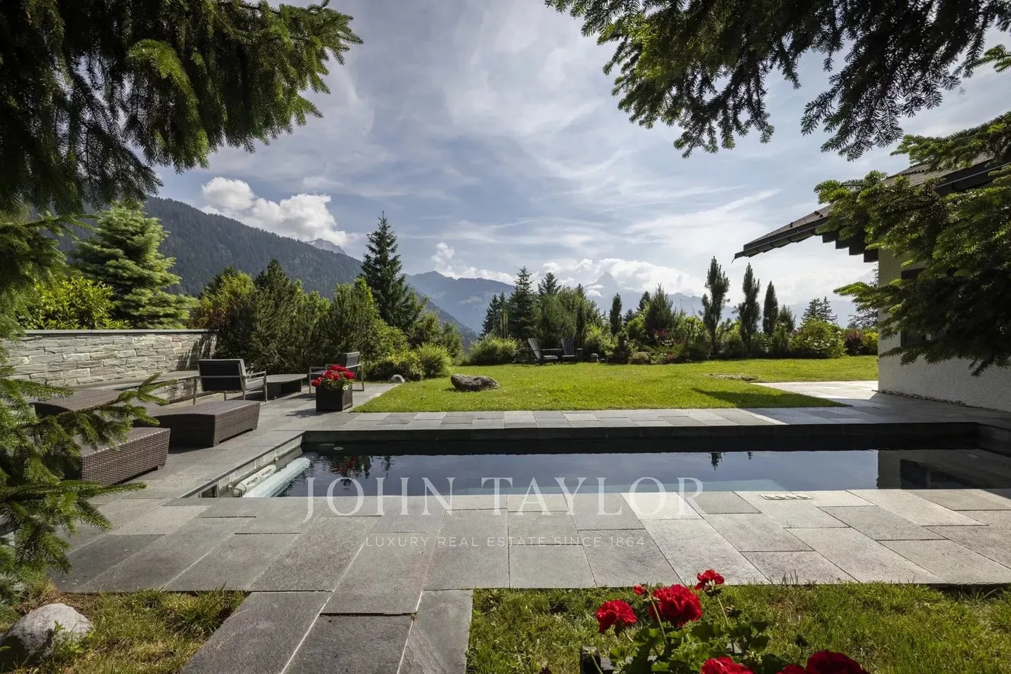 Villa à Gryon : Luxe et nature réunis - Photo 4 sur 13