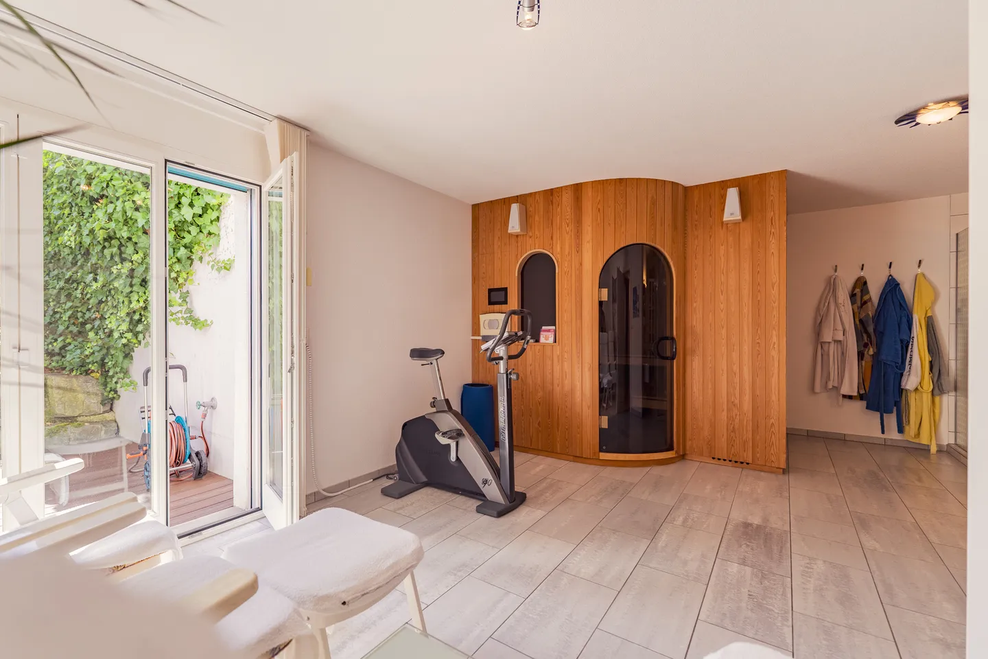 Casa unifamiliare esclusiva in una posizione tranquilla - Foto 22 di 31