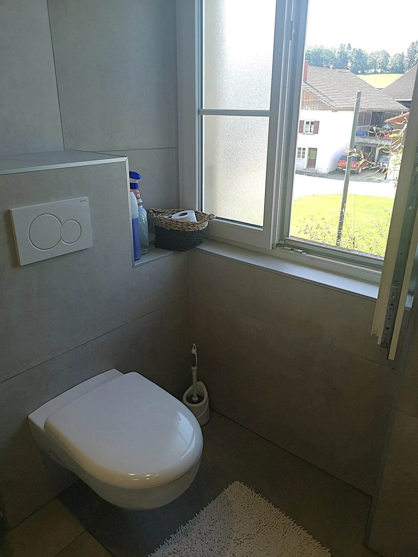 Grande casa familiare con 8,5 stanze a Lajoux, possibilità di affittare camere per gli ospiti - Foto 37 di 63