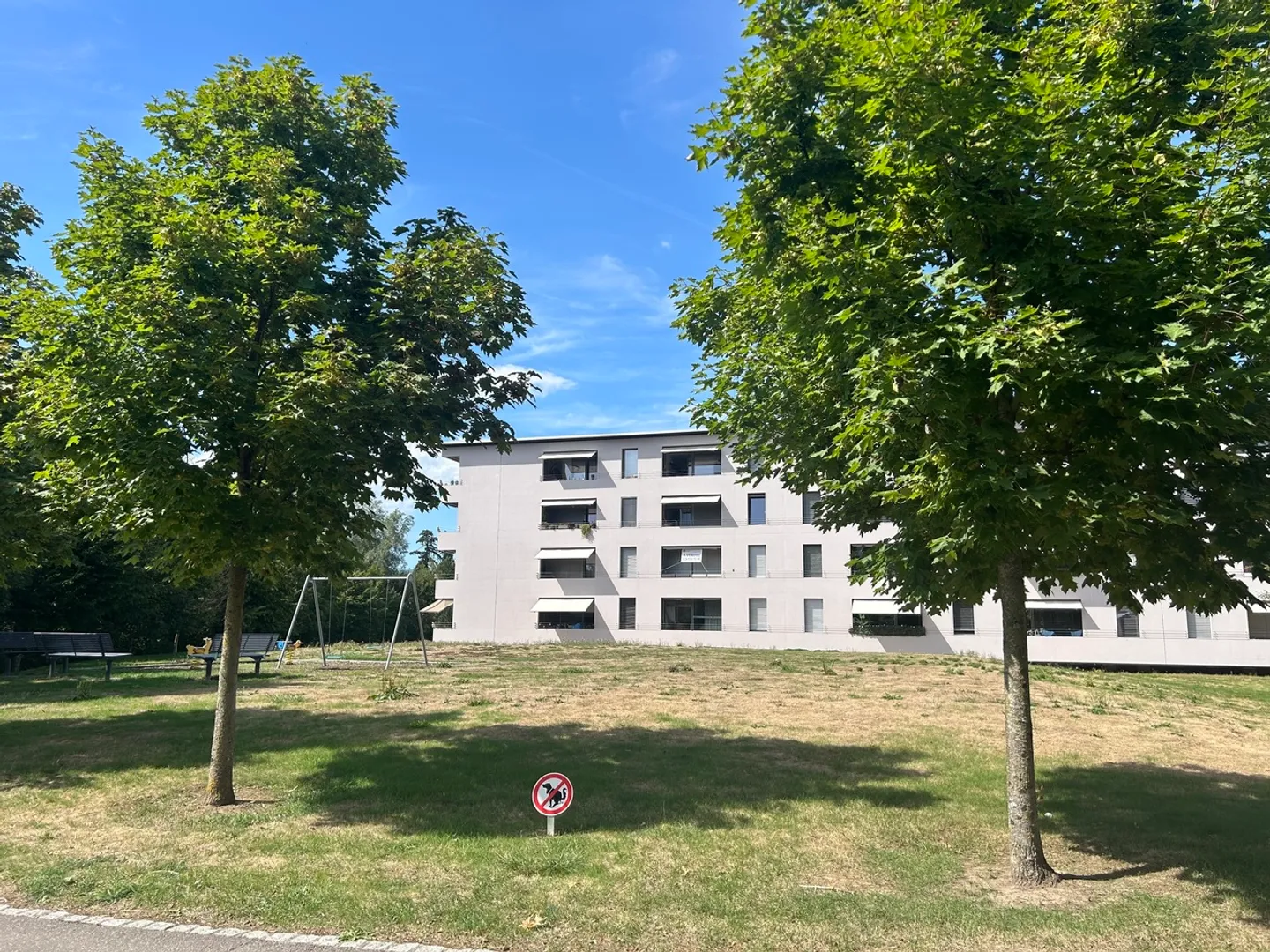 In vendita splendidi 3.5 locali a Estavayer-le-Lac Disponibile subito! - Foto 1 di 11