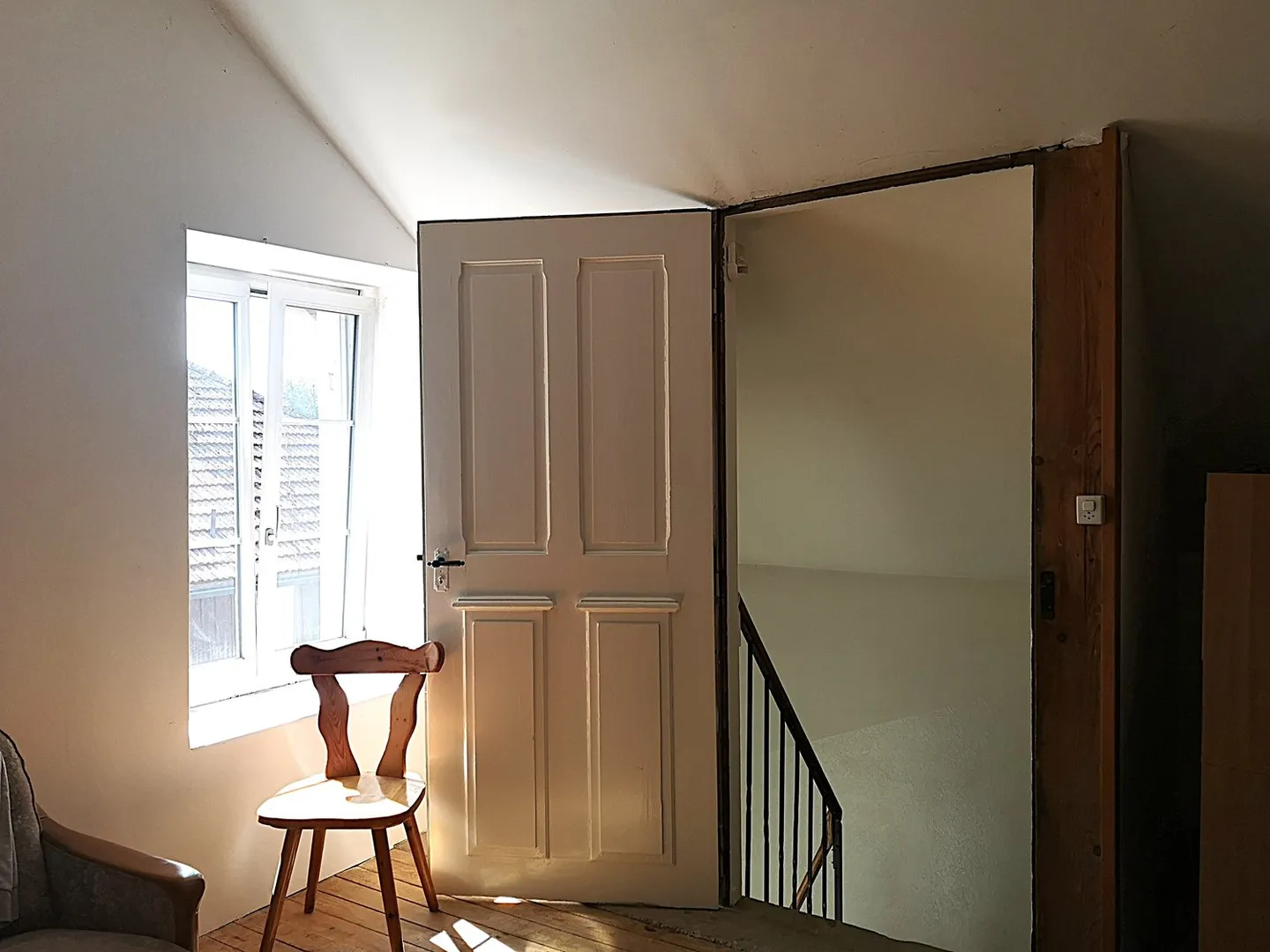 Grande casa familiare con 8,5 stanze a Lajoux, possibilità di affittare camere per gli ospiti - Foto 47 di 63