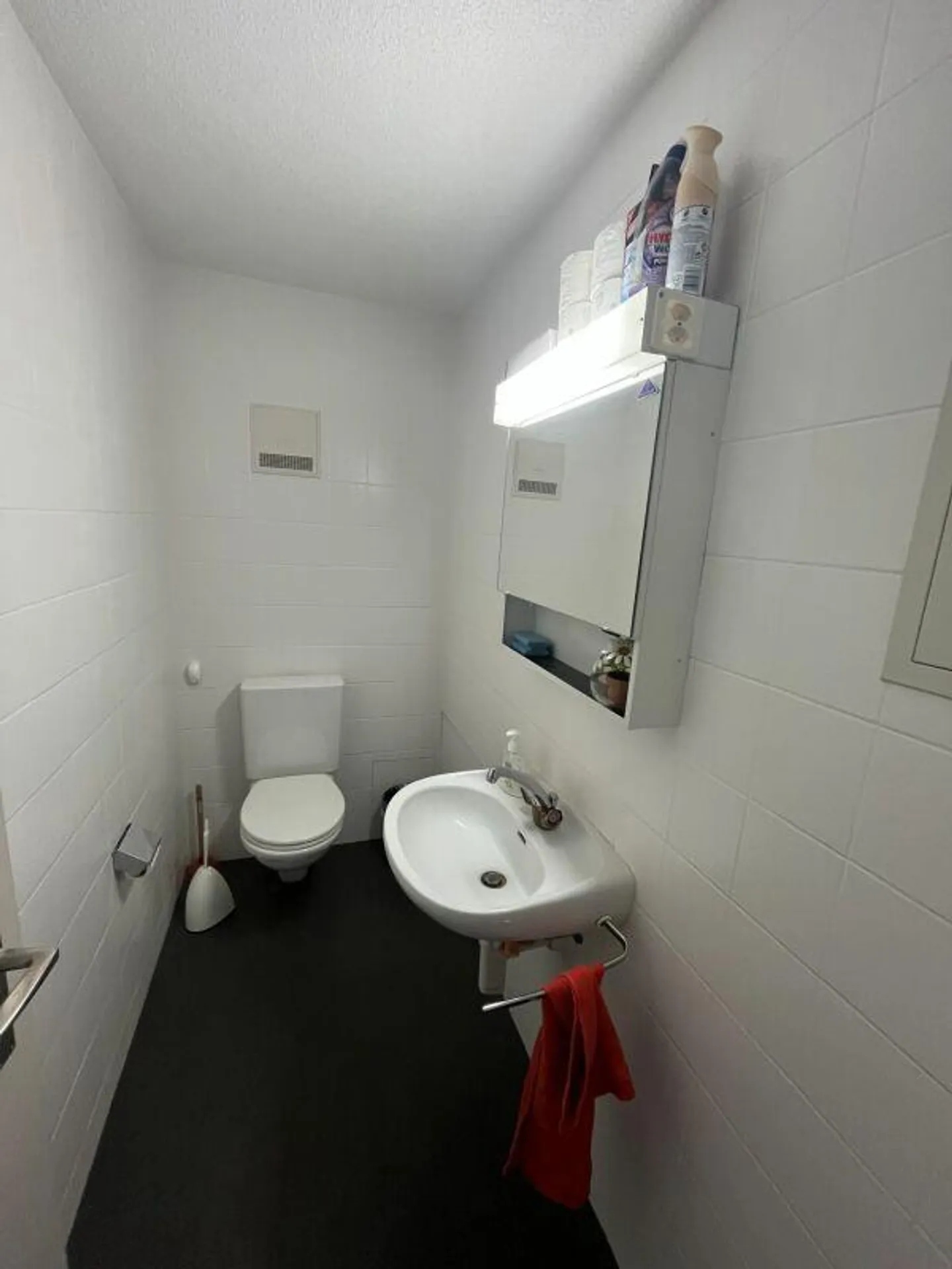 Spazioso appartamento in una posizione centrale - Foto 9 di 10