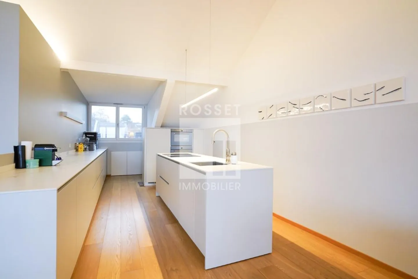 Bellissimo appartamento duplex di 5 stanze al 3° piano - Foto 4 di 9