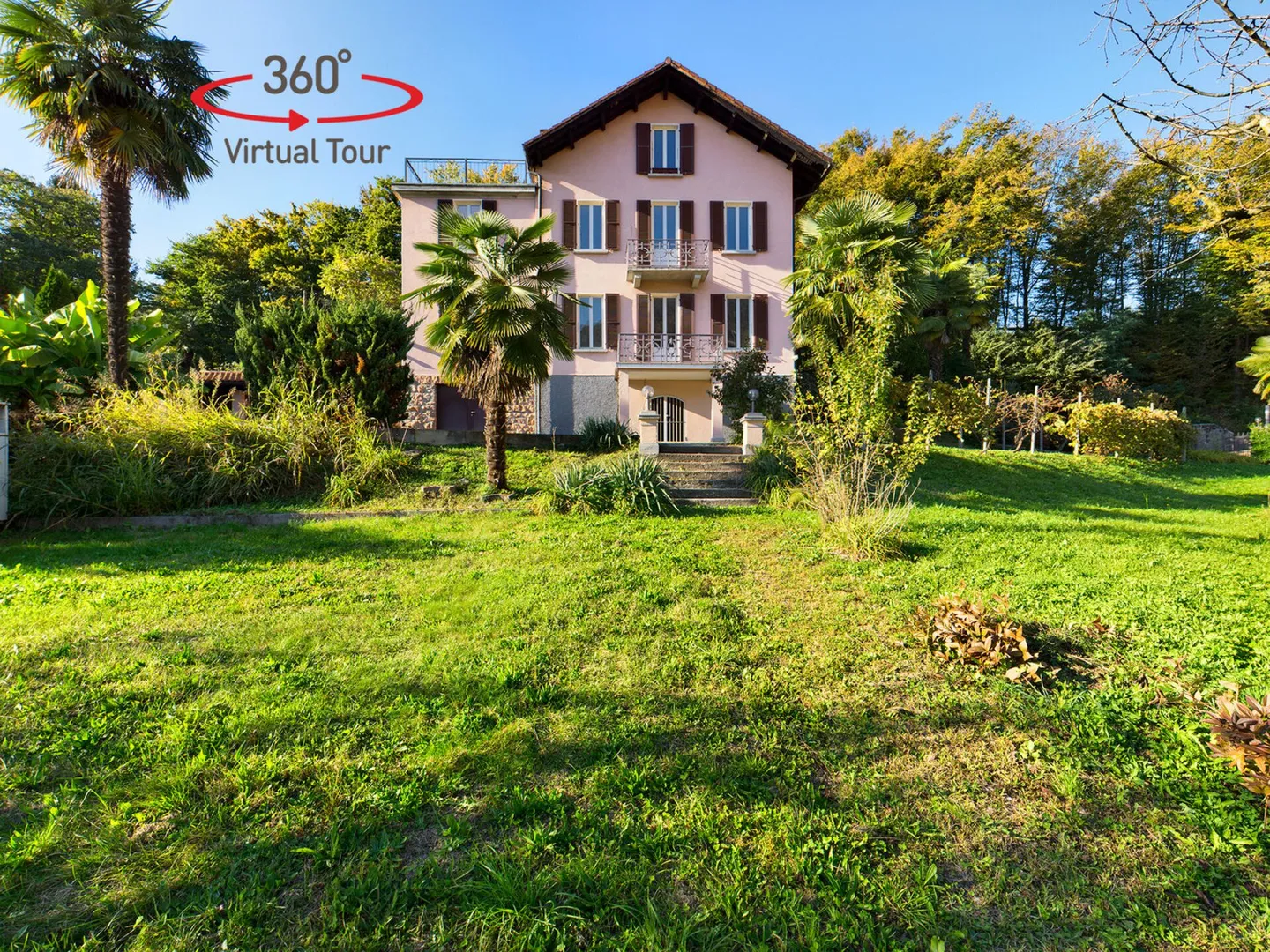 Casa plurifamiliare con grande terreno edificabile: prospettive future con un pizzico di storia. - Foto 1 di 13