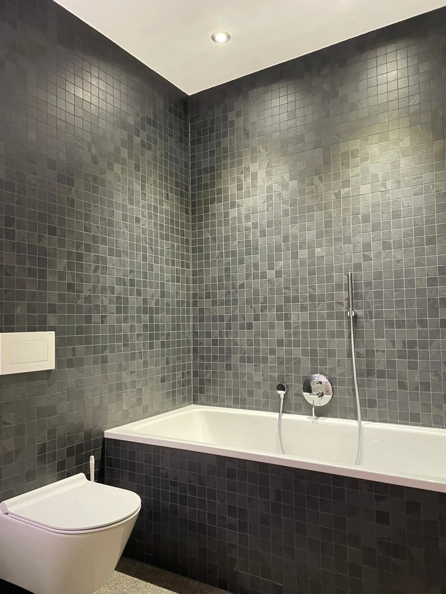 Appartamento in vendita - Foto 4 di 10