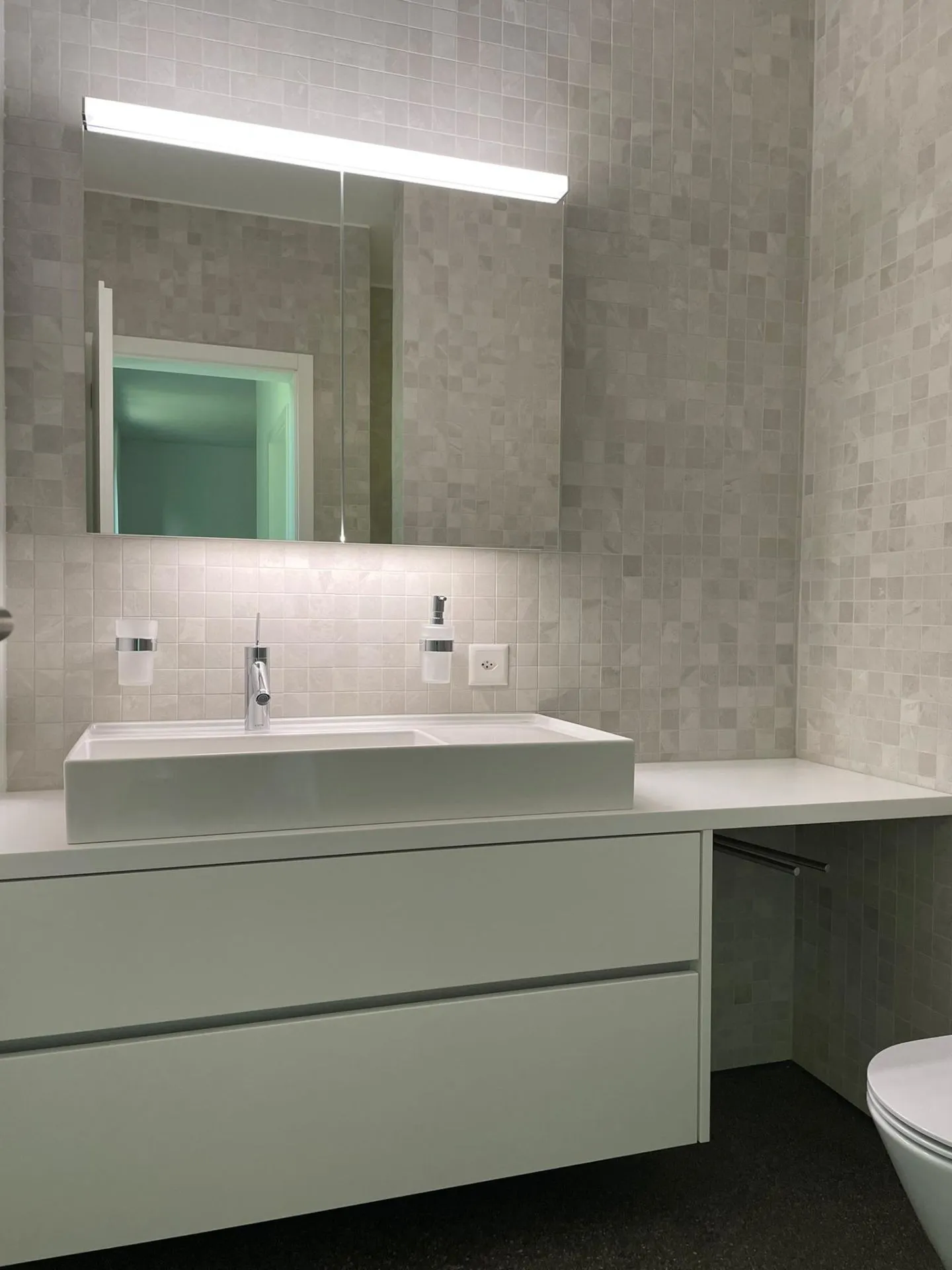 Appartamento in vendita - Foto 5 di 10