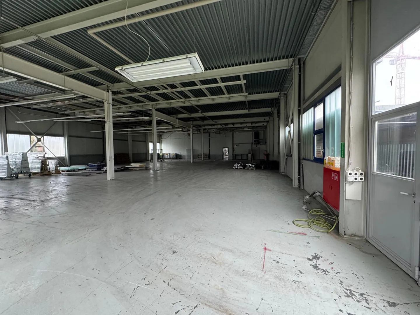 300 - 1000m² - nous avons l'espace dont votre entreprise a besoin ! - Photo 1 sur 4