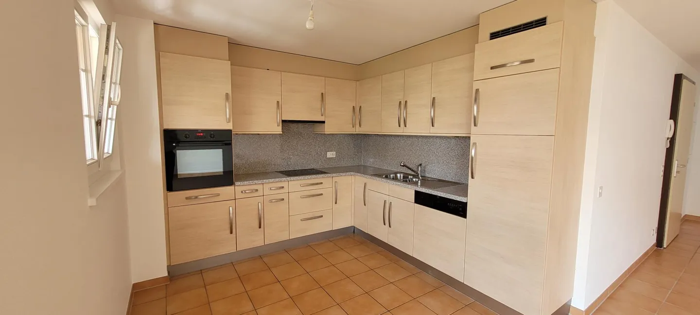 Appartamento 4.5 camere affascinante - Foto 3 di 7