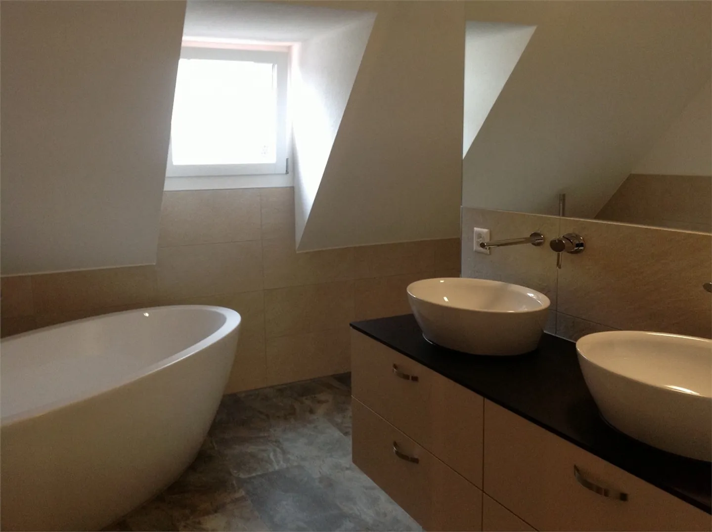 Attico esclusivo con terrazza - Foto 4 di 11