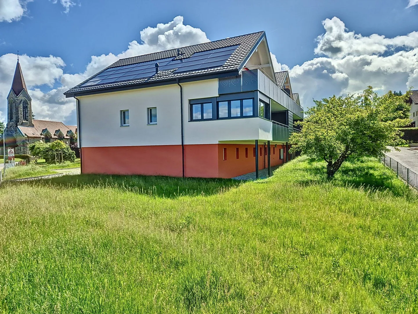 Duplex Elegante con Grande Balcone - Foto 9 di 11