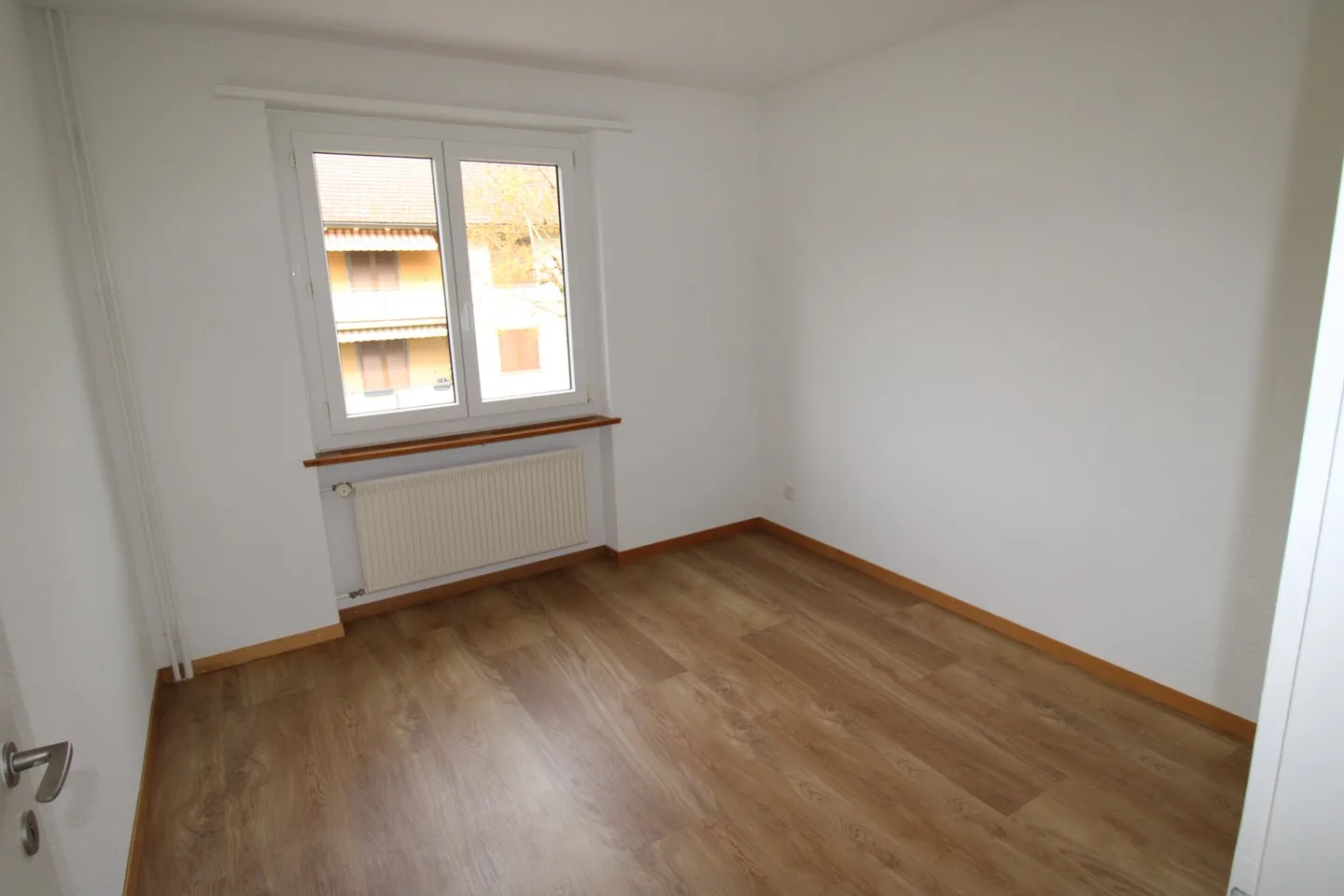 Charmante 3.5-Zimmer-Wohnung mit Balkon in Biel/Bienne - Foto 11 von 14