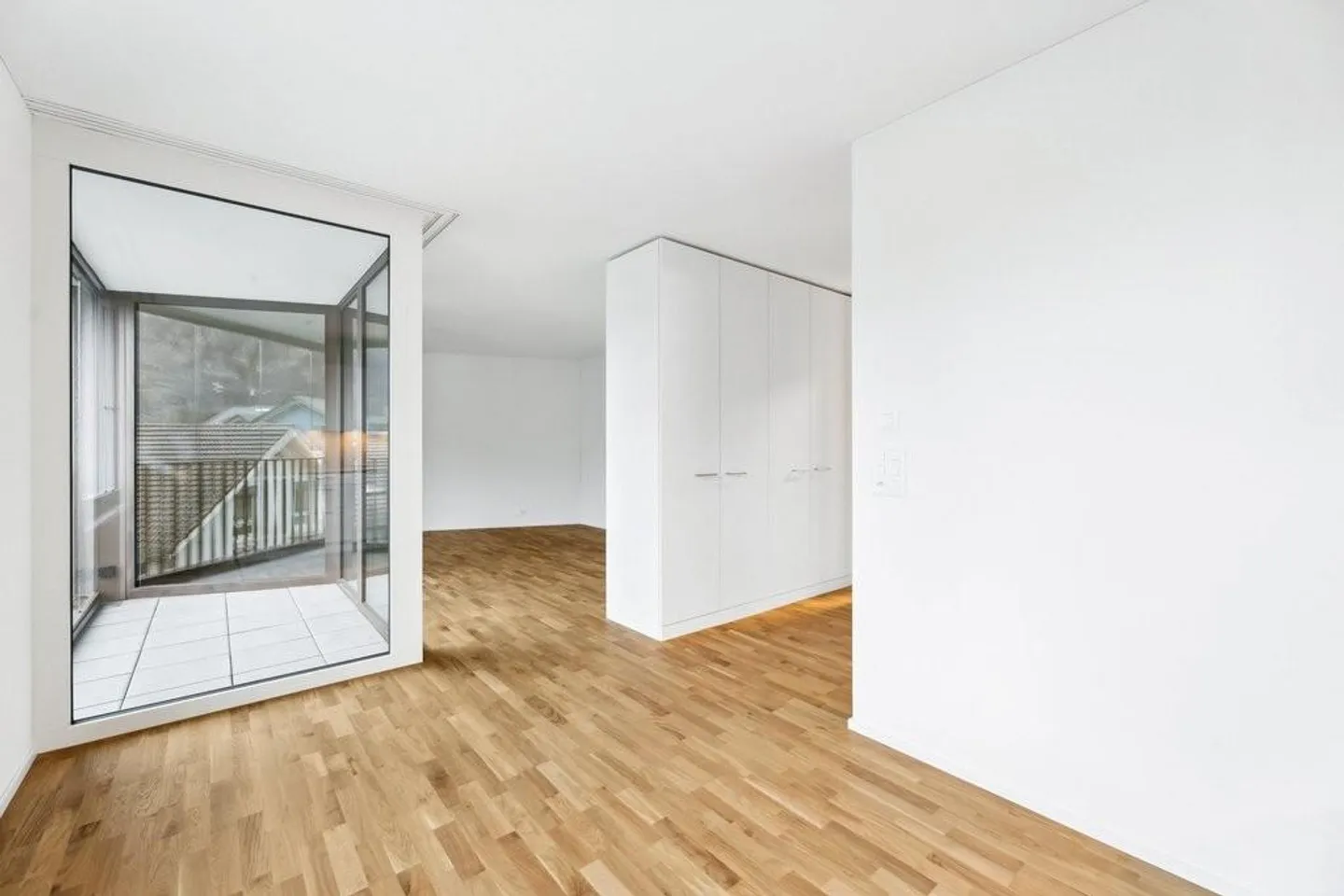 Trendy New Build Apartment - Photo 3 of 7