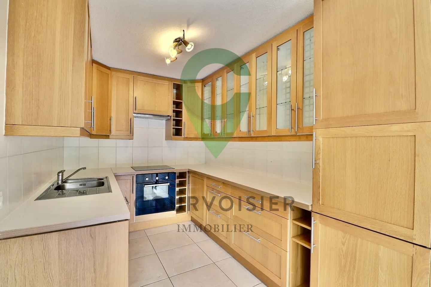 Duplex con 4,5 stanze e giardino - ambiente idilliaco e vicino a tutto - Foto 6 di 10