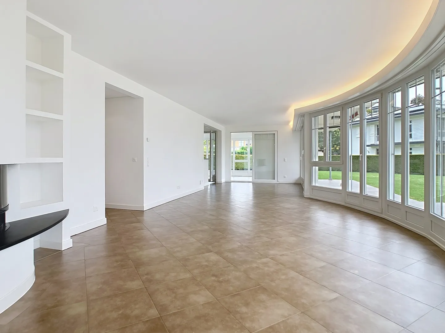 Appartement à louer - Photo 2 sur 13