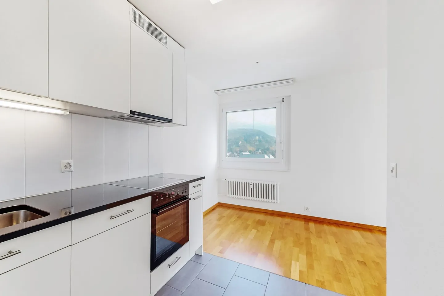 Appartamento in affitto - Foto 4 di 10
