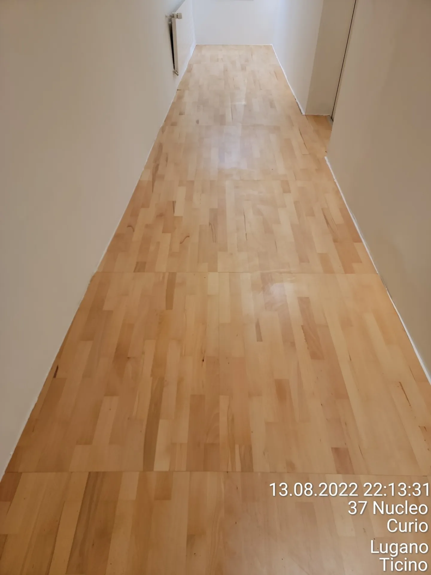 Il poliedrico 'Salone Piazza Grande' a Curio: Uno spazio pieno di possibilità - Foto 28 di 31