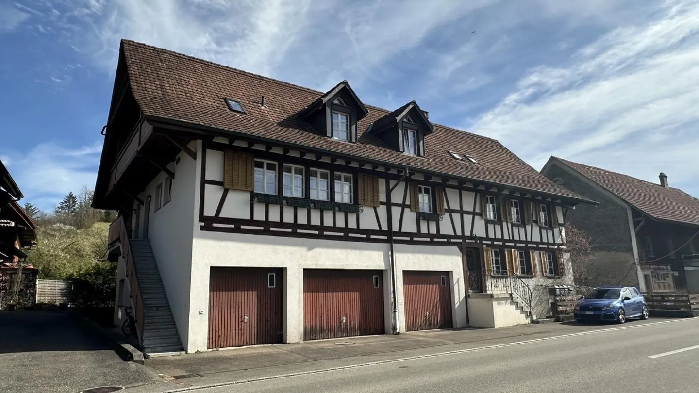 Unica opportunità di investimento a Glattfelden 4 appartamenti - Foto 3 di 8