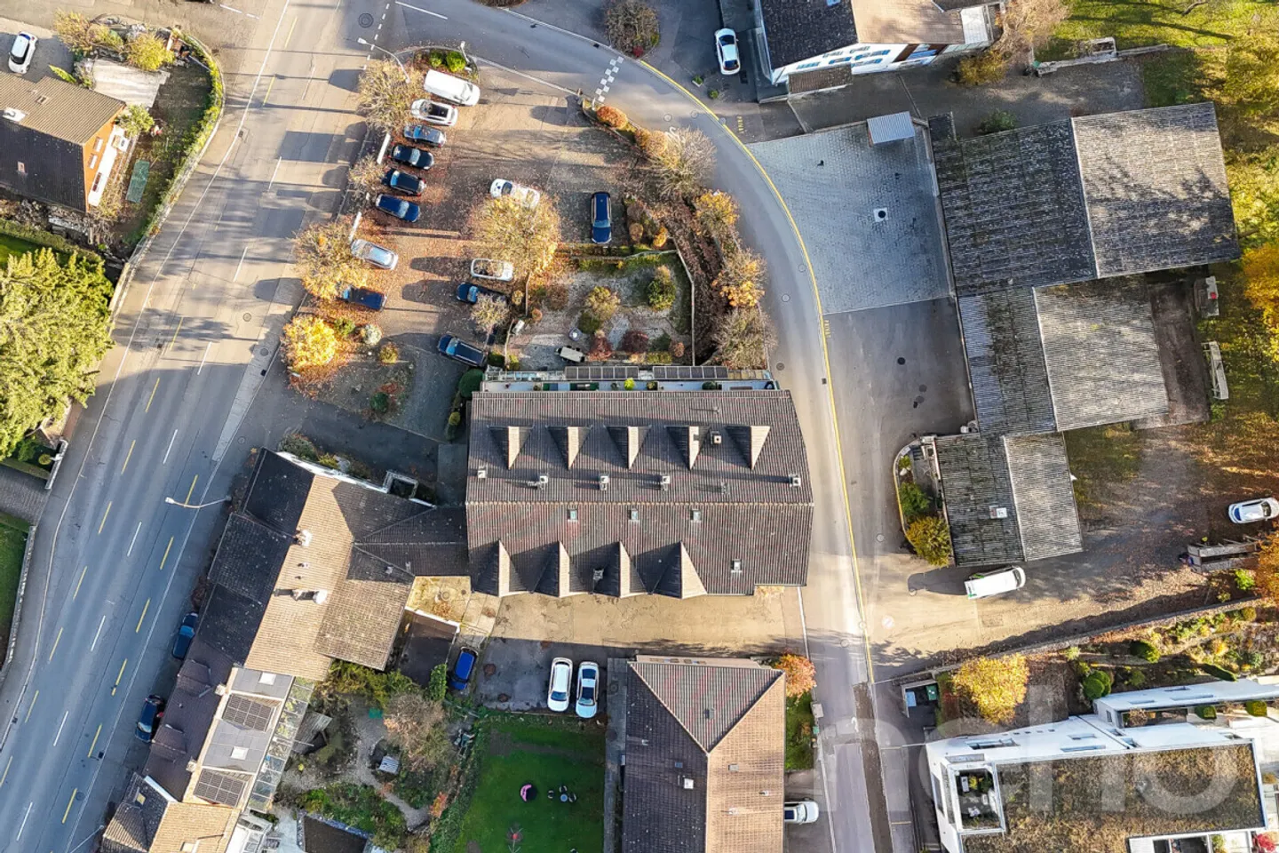 Bien de rendement avec 5 appartements, bureaux et espaces de stockage à Mellingen - Photo 11 sur 12