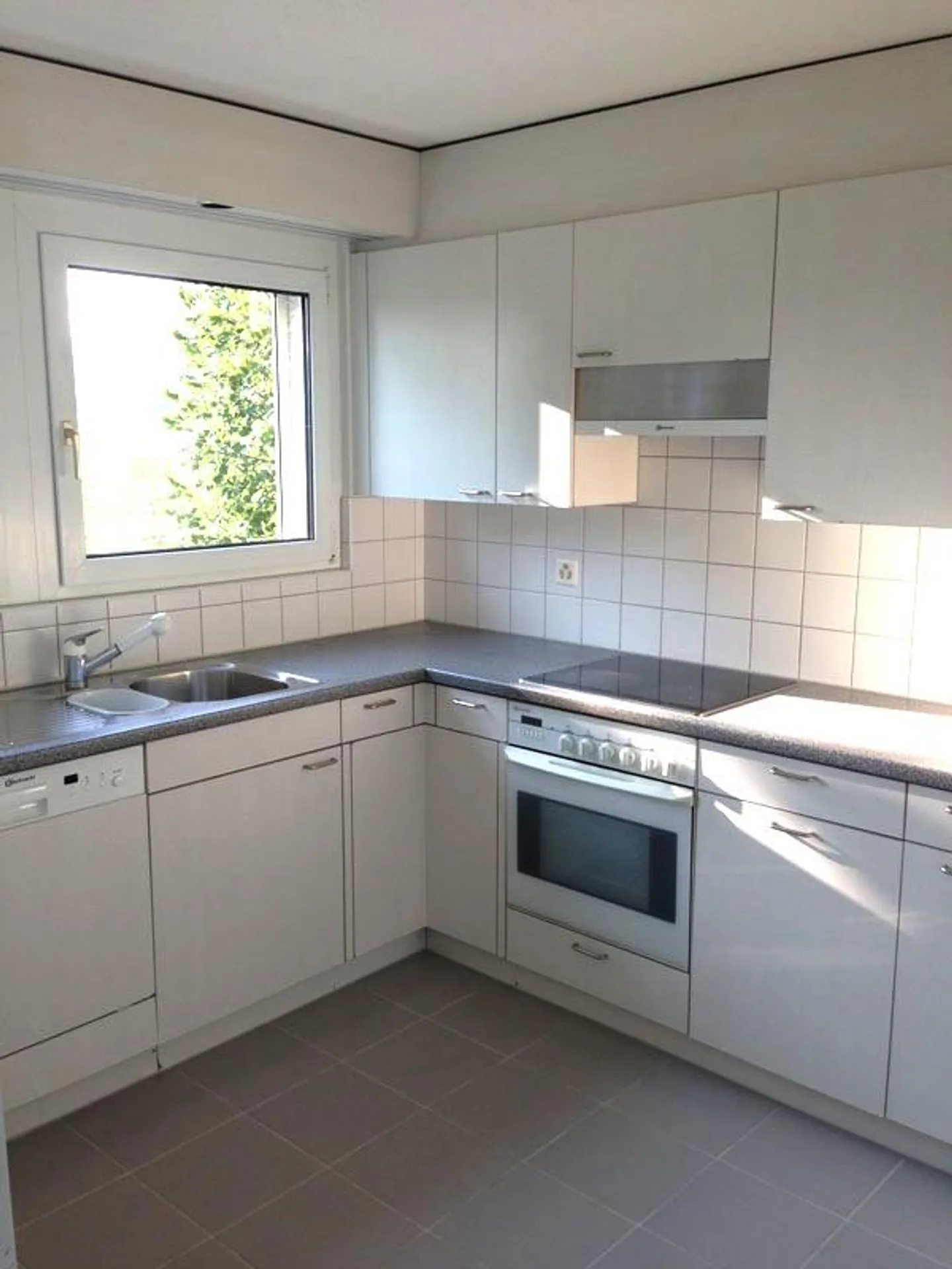 Appartement familial idyllique dans le vert - Photo 3 sur 4