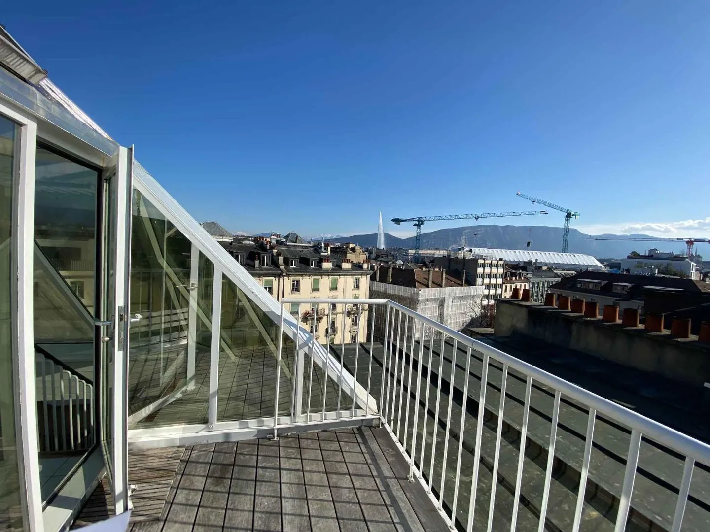 Appartement Duplex avec Terrasse - Photo 2 sur 13