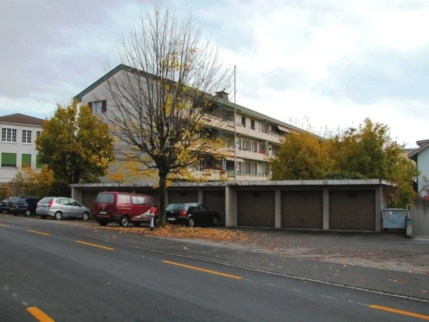 «Sichern Sie sich jetzt Ihren Mofa/Veloparkplatz!» - Foto 1 von 1