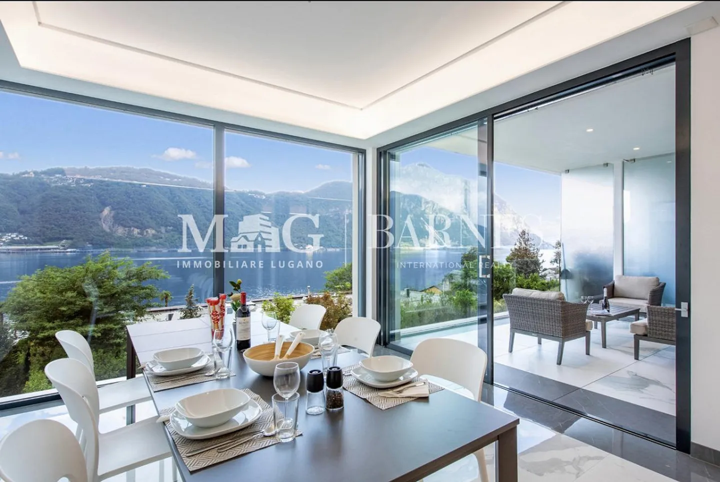 Appartement de Luxe avec Vue sur le Lac - Photo 1 sur 10