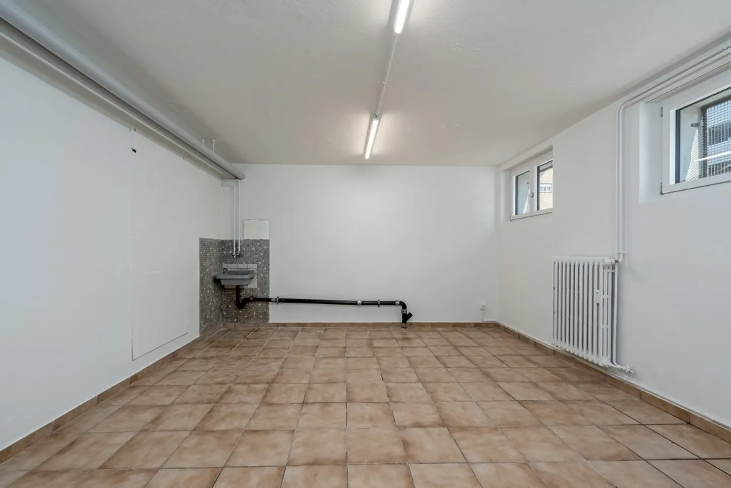 FIRST RENTAL after complete renovation - Photo 4 of 6