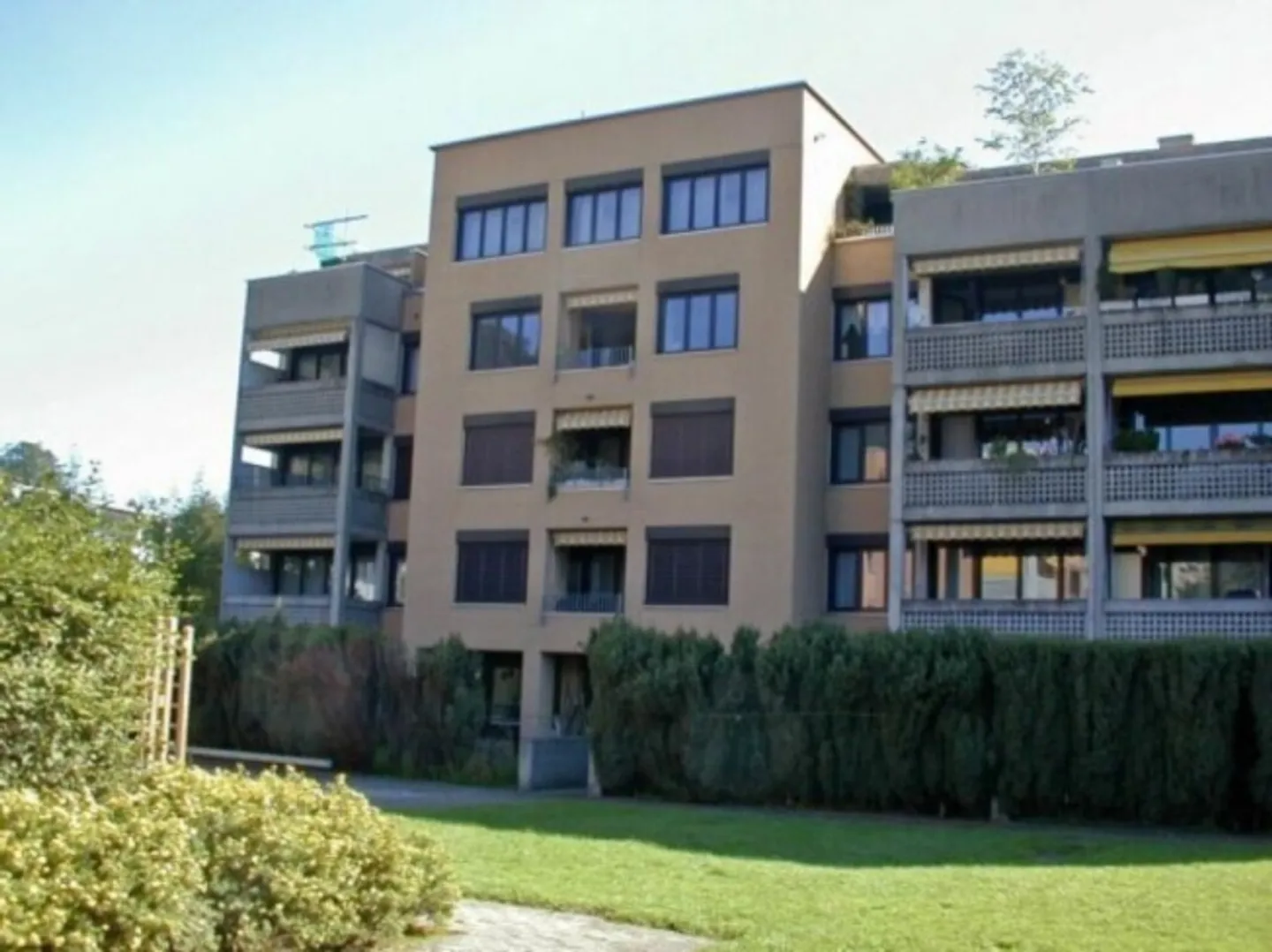 Appartement à louer - Photo 1 sur 10