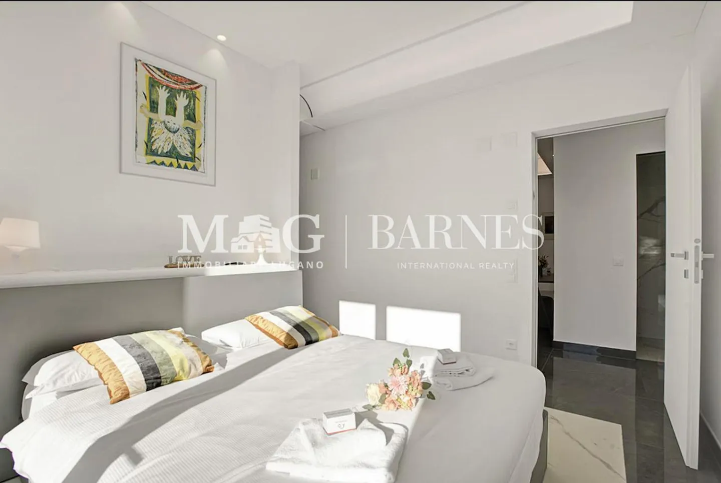 Appartement de Luxe avec Vue sur le Lac - Photo 7 sur 10