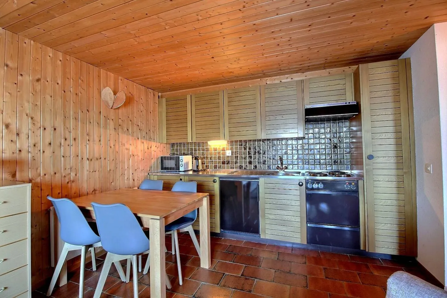 Rhododendrons 101 Weekly Rental - Photo 4 of 12