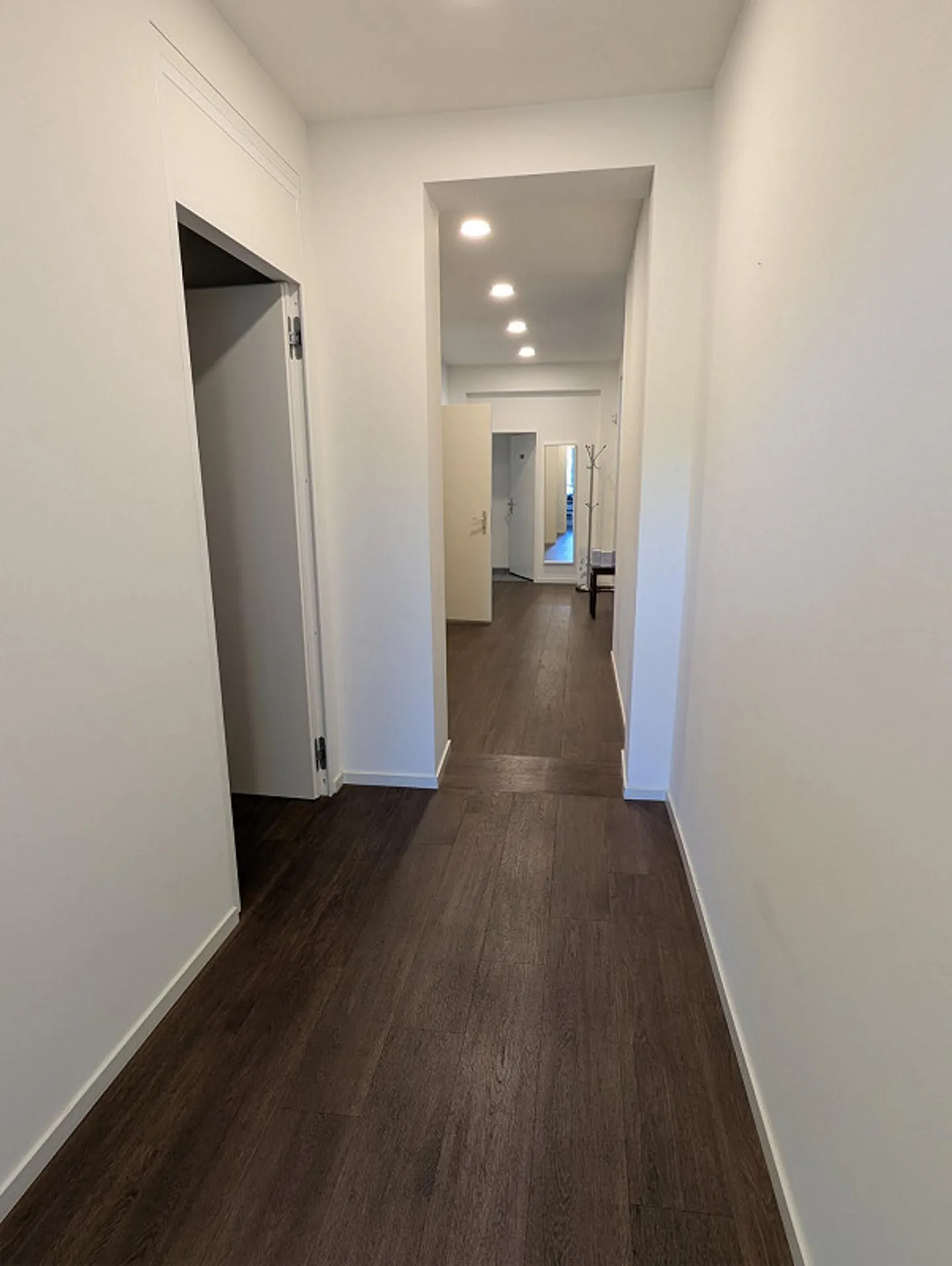 Espace de pratique/bureau charmant au cœur de Bâle - Photo 6 sur 14
