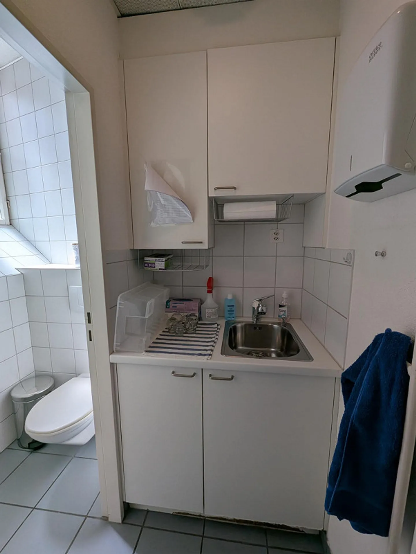 Espace de pratique/bureau charmant au cœur de Bâle - Photo 12 sur 14