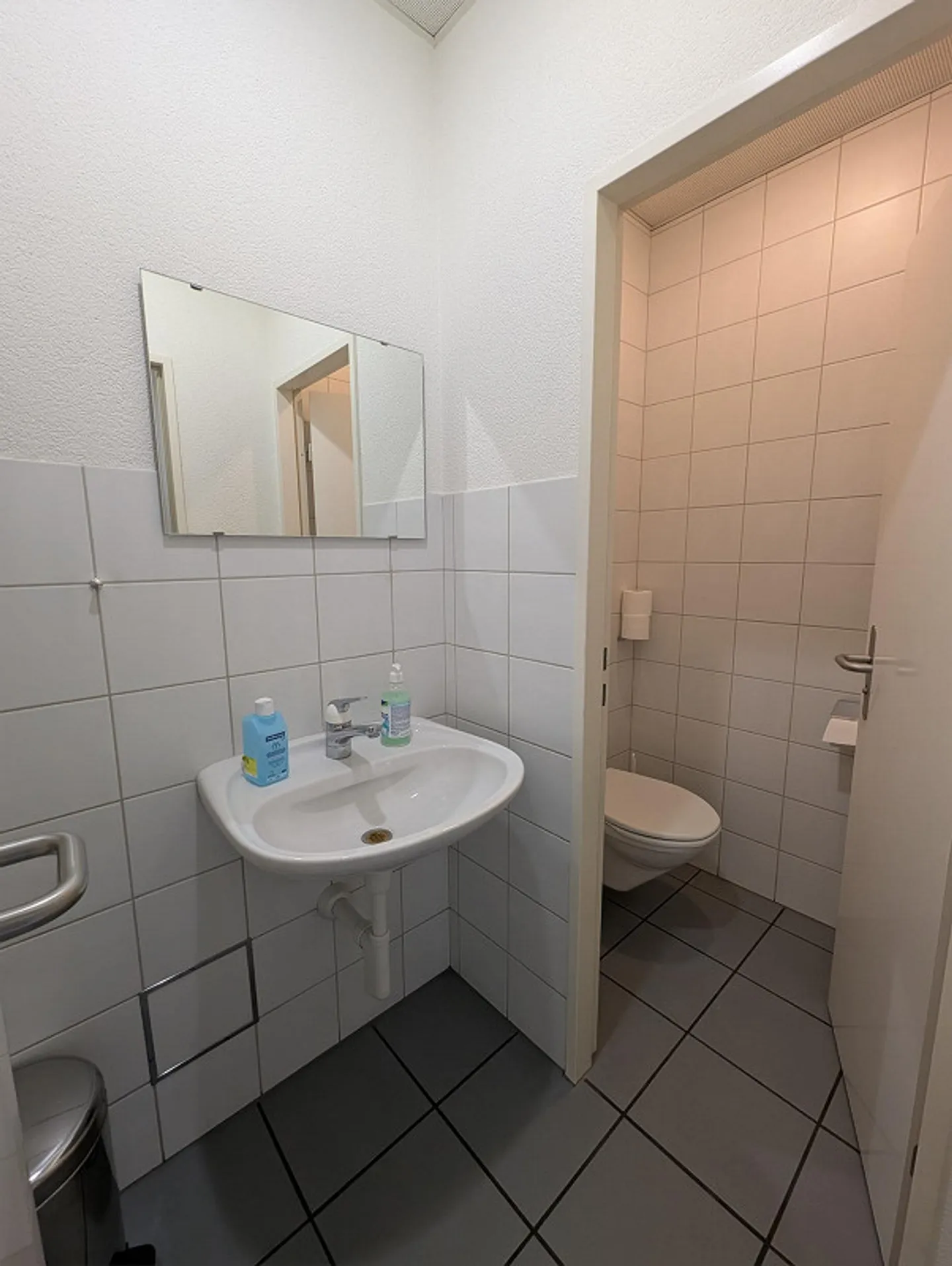 Espace de pratique/bureau charmant au cœur de Bâle - Photo 13 sur 14