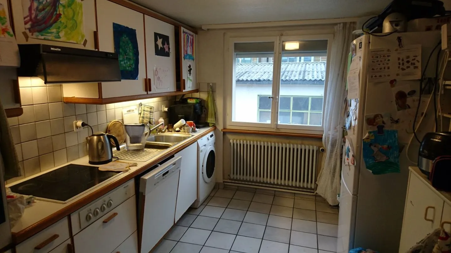 3.5 Room Apartment - Photo 2 of 4