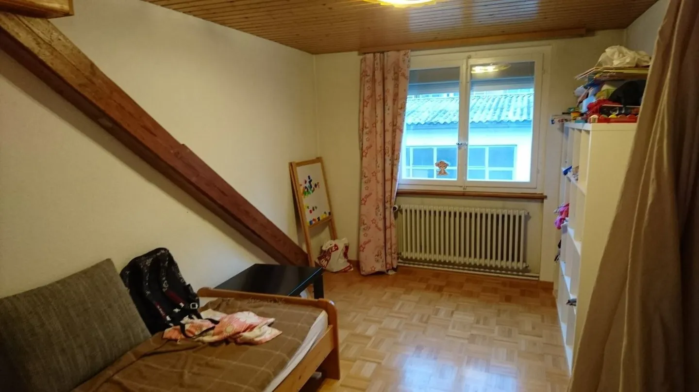 3.5 Room Apartment - Photo 3 of 4