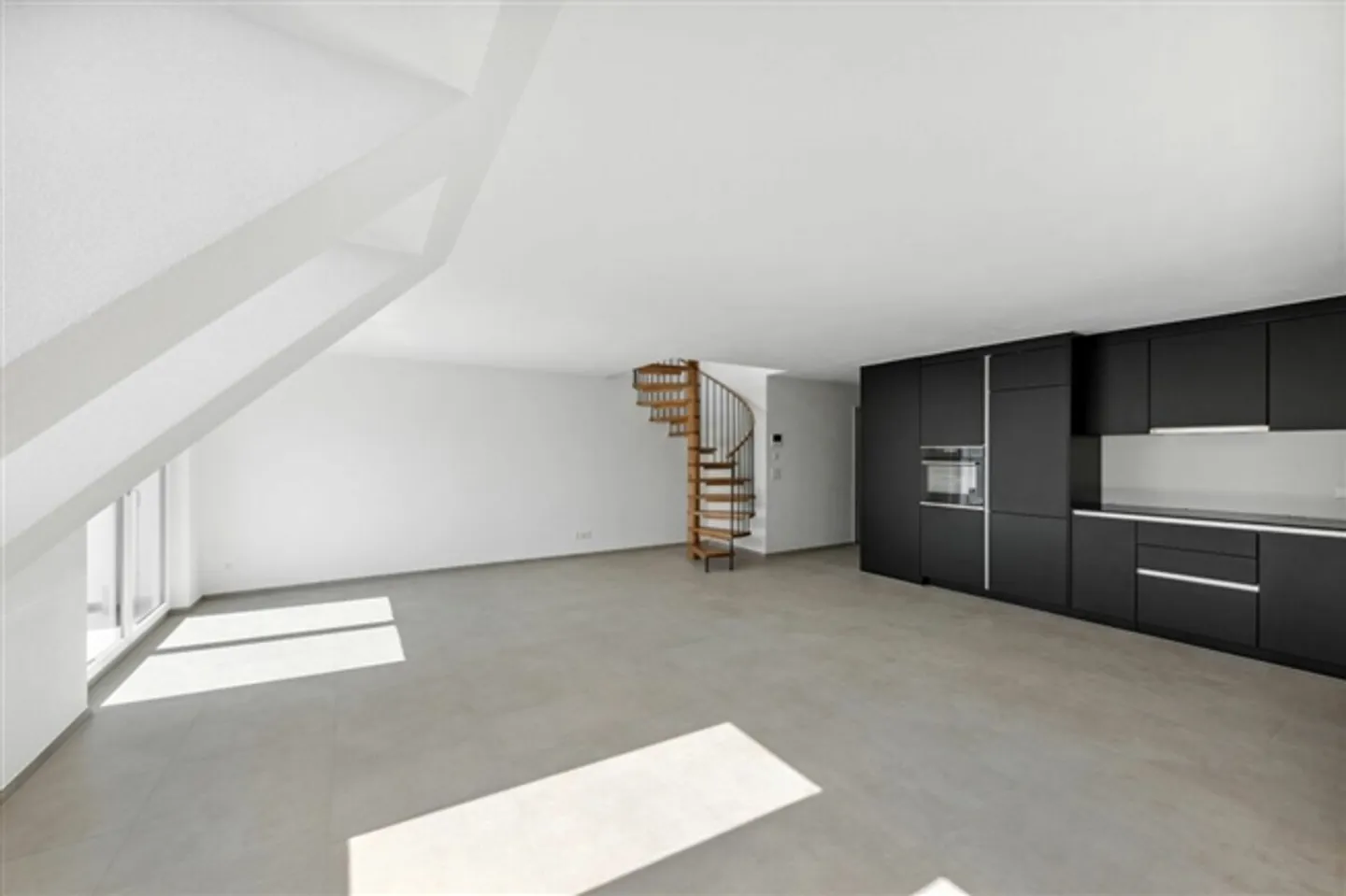 DREAM HOME IN KLOTEN - Photo 2 of 17