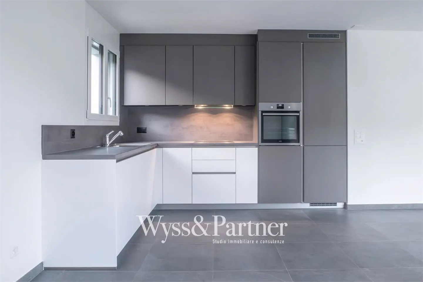 Losone New 4.5-room apartment with garden - Photo 1 of 13