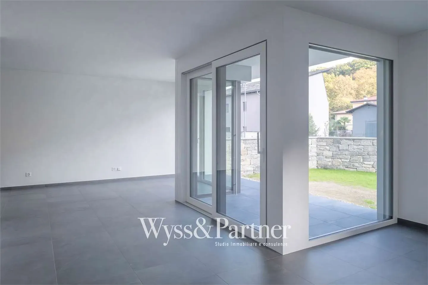 Losone New 4.5-room apartment with garden - Photo 4 of 13