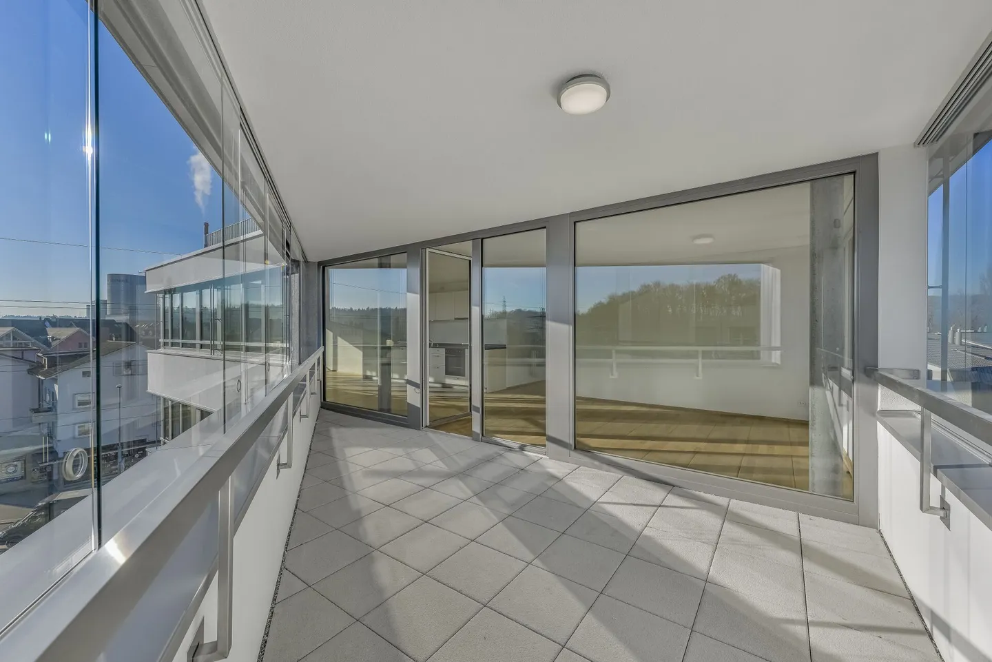 Appartement 4.5 pièces élégant - Photo 3 sur 6